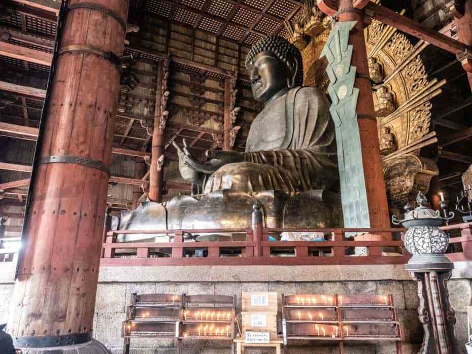 Nara et son boudha en bronze