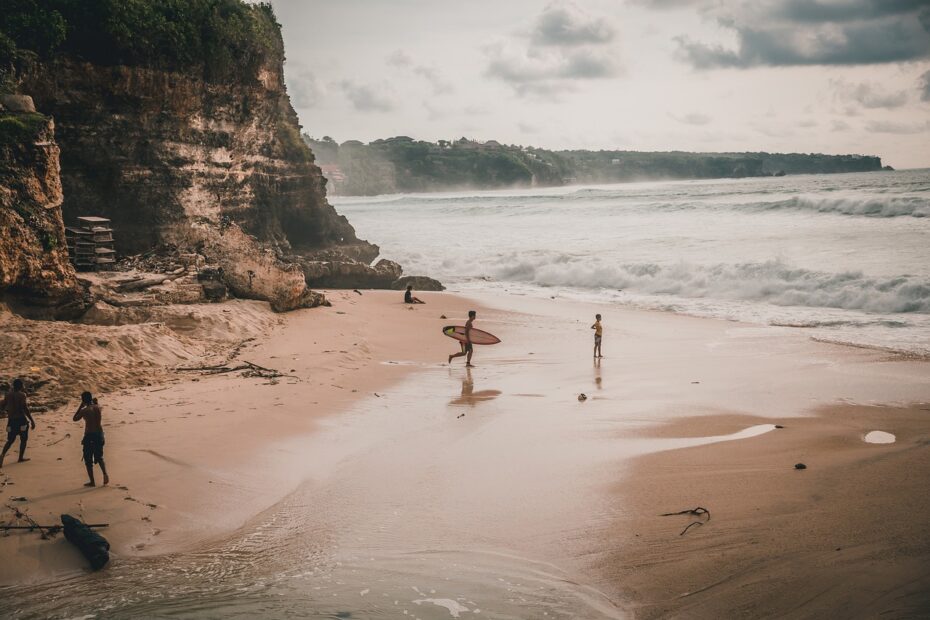 surf uluwatu