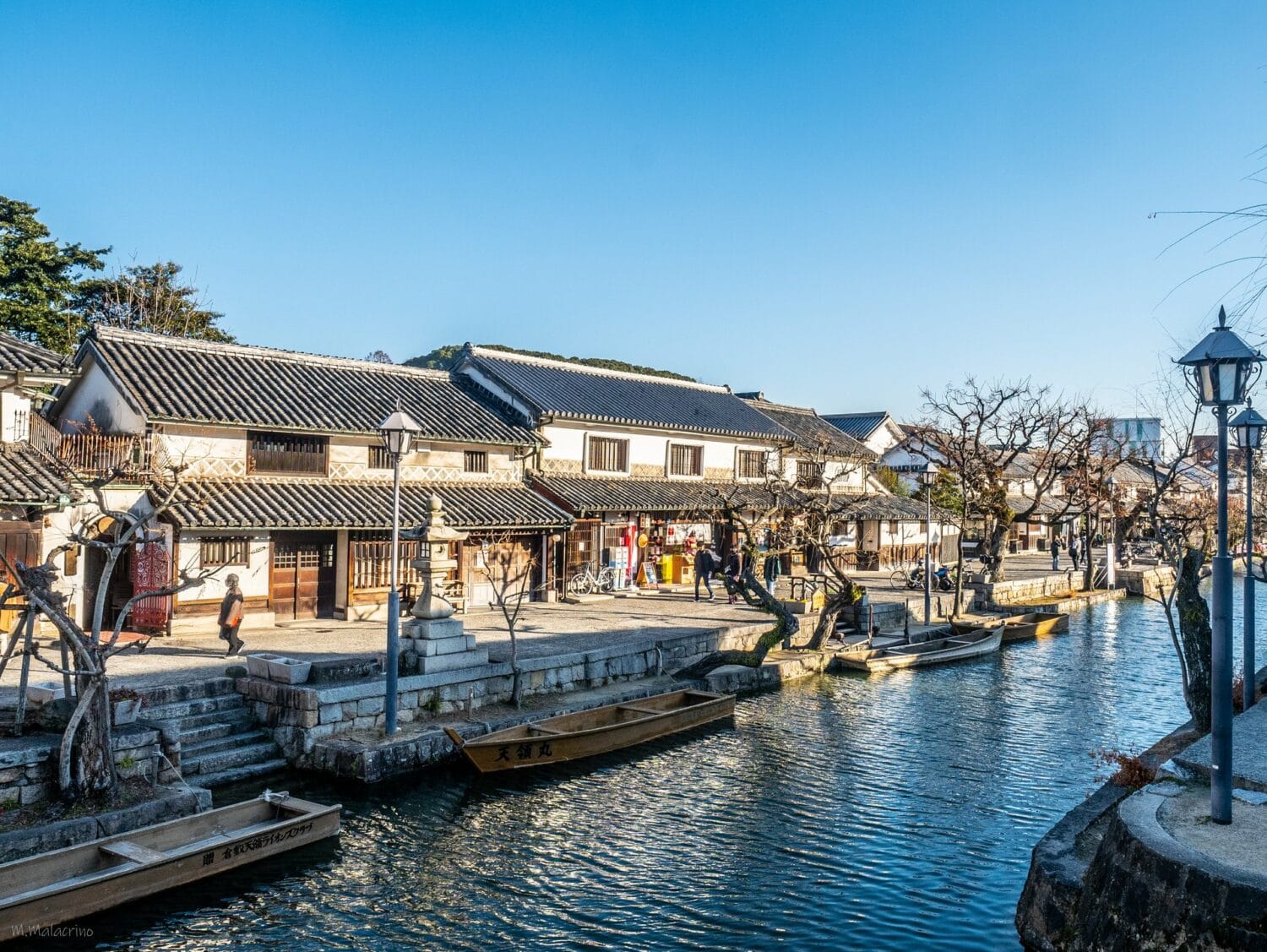 Barques traditionnelles sur le canal de Bikan à Kurashiki