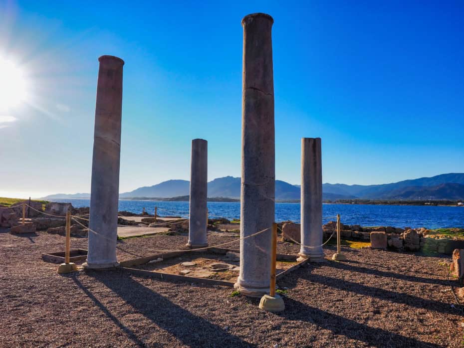 Colonnes atrium Nora Sardaigne