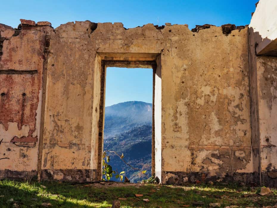 Maisons délabrés Gairo Vecchio