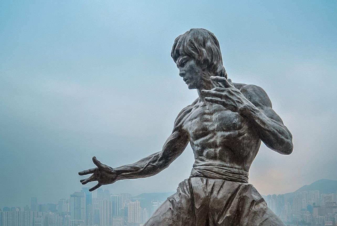 bruce lee e 16 9